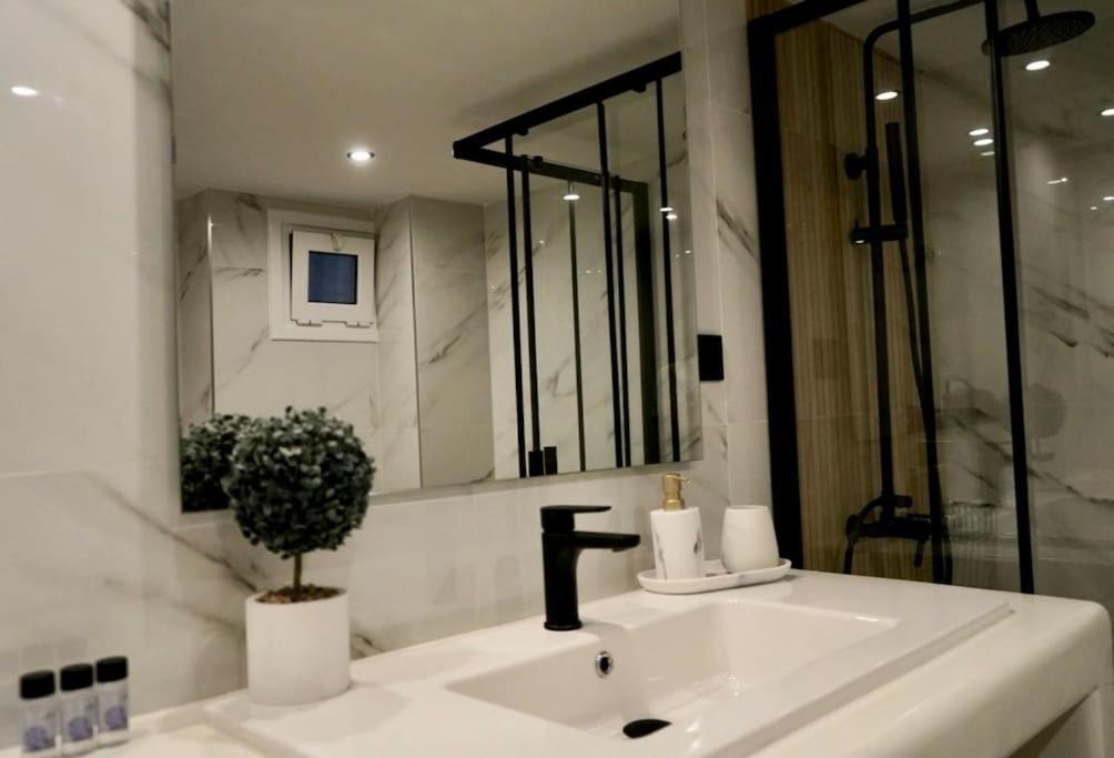 Apartamento Cosy Loft Patras Exterior foto